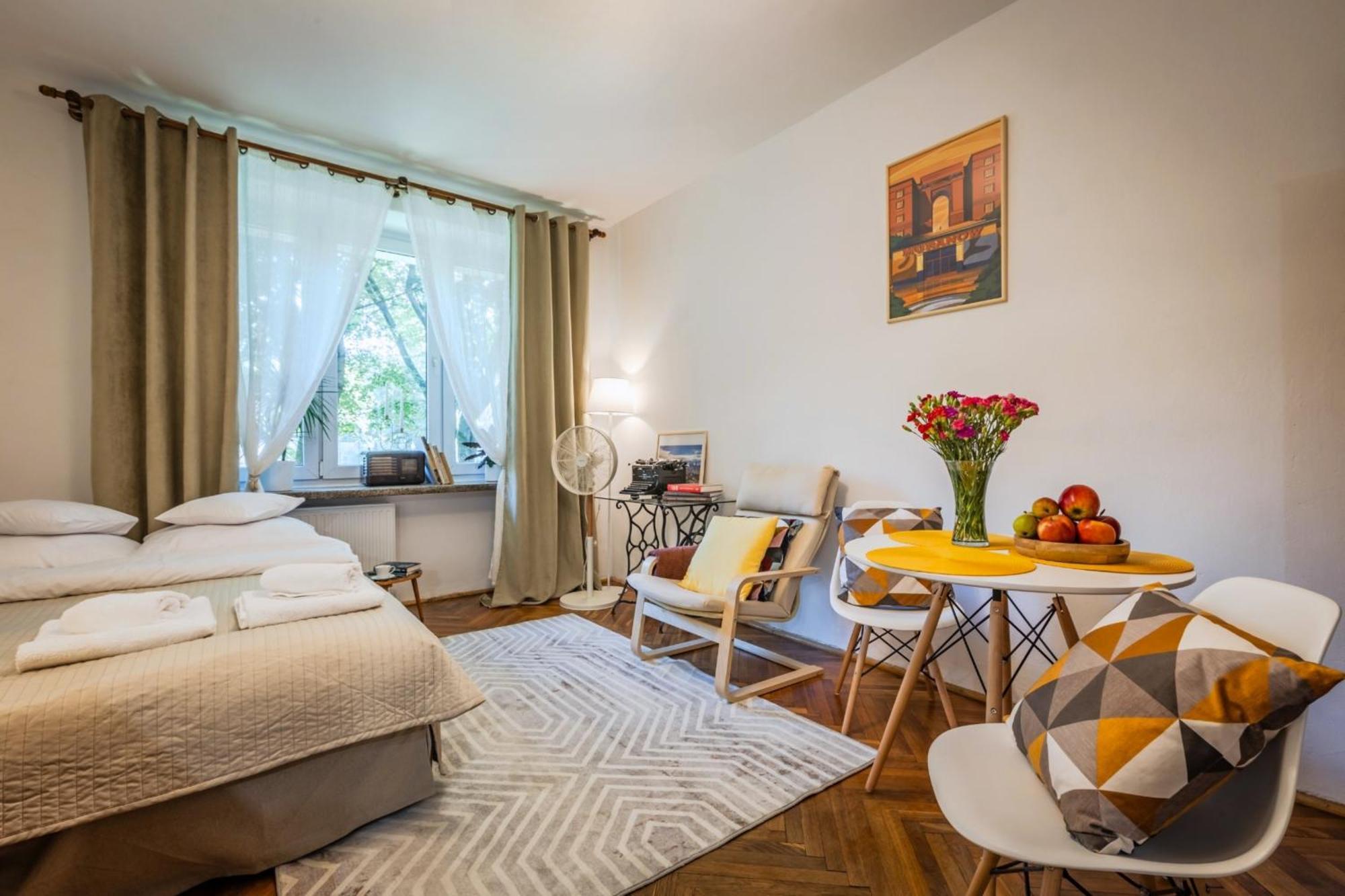 Na Muranowie - Mieszkanie Z Historia I In Muranow - A Flat With Warsaw History Dış mekan fotoğraf